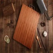 橡皮筋防砧板滑动的摩擦增强法